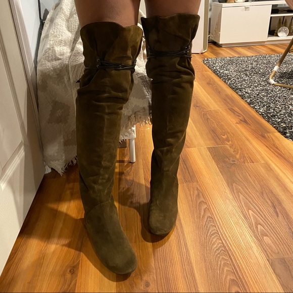 Giuseppe Zanotti olive green suede over the knee boots - Picture 9 of 11